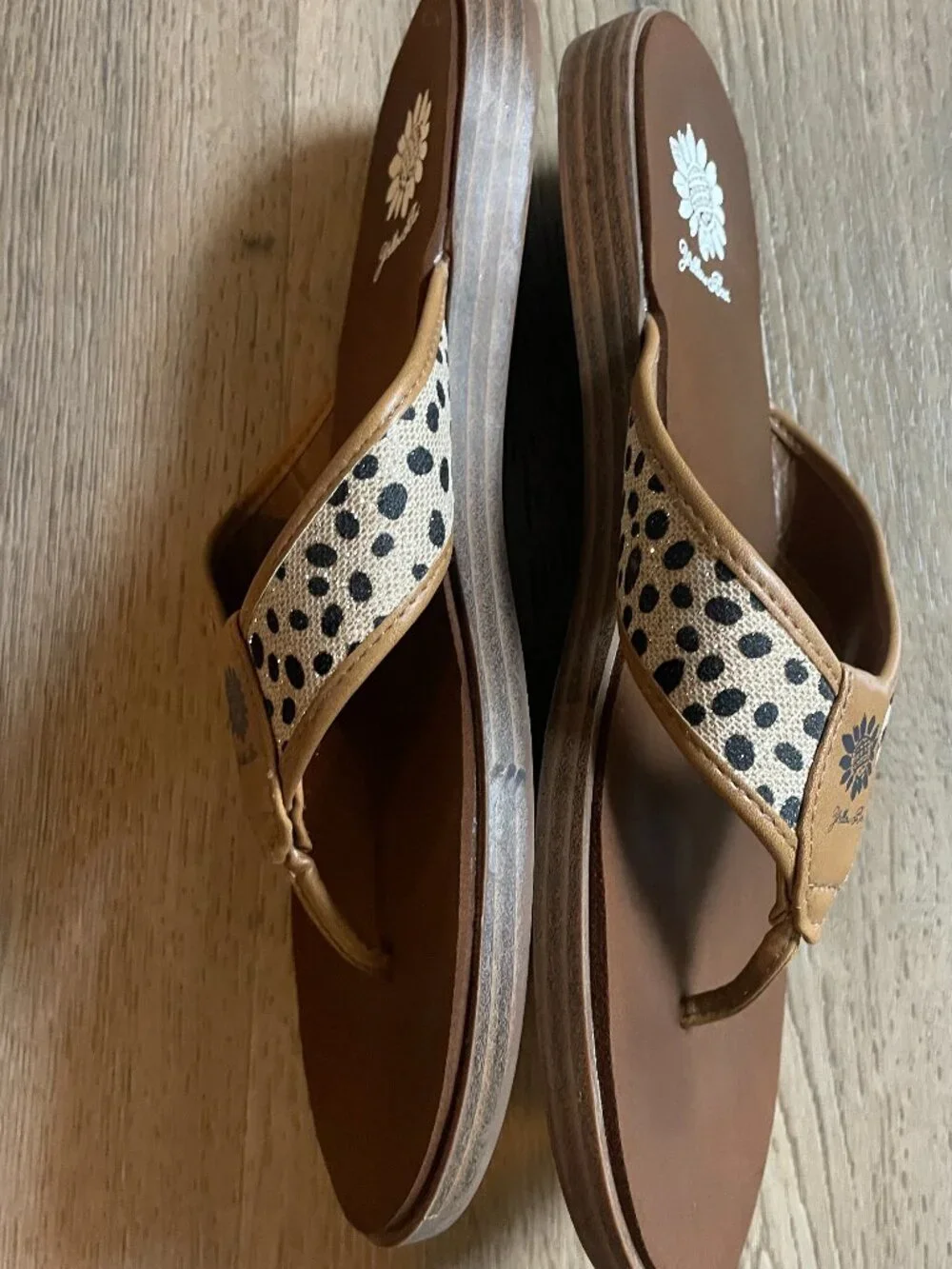 Yellow Box Women's Animal Print Leopard Flop Flops Thong Sandals 9.5 - Picture 6 of 10